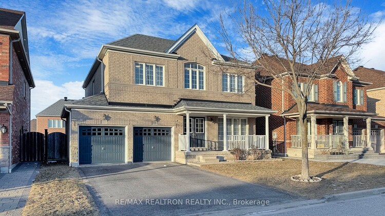 72 Howlett Cres, Ajax, Ontario, Northeast Ajax