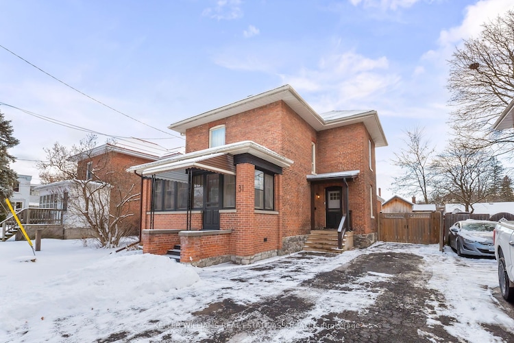 31 Sussex St S, Kawartha Lakes, Ontario, Lindsay