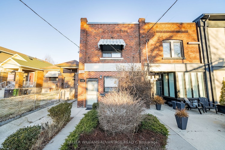 462&464 Sammon Ave, Toronto, Ontario, Danforth Village-East York