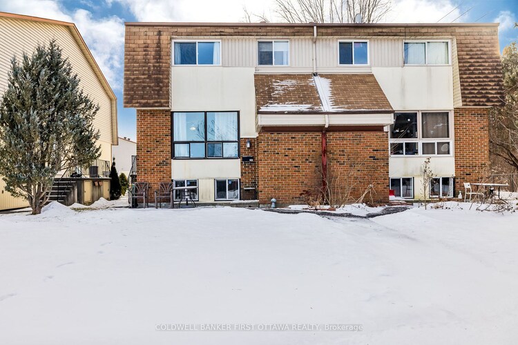 24C Forester Cres, Bells Corners and South to Fallowfield, Ontario, 7802 - Westcliffe Estates