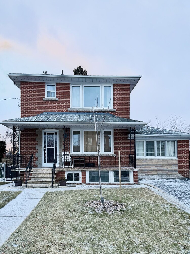 2 Kilmarnock Ave, Toronto, Ontario, Clairlea-Birchmount