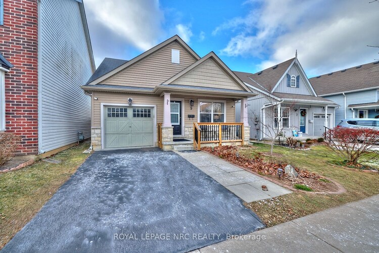 9 Chicory Cres, St. Catharines, Ontario, 452 - Haig