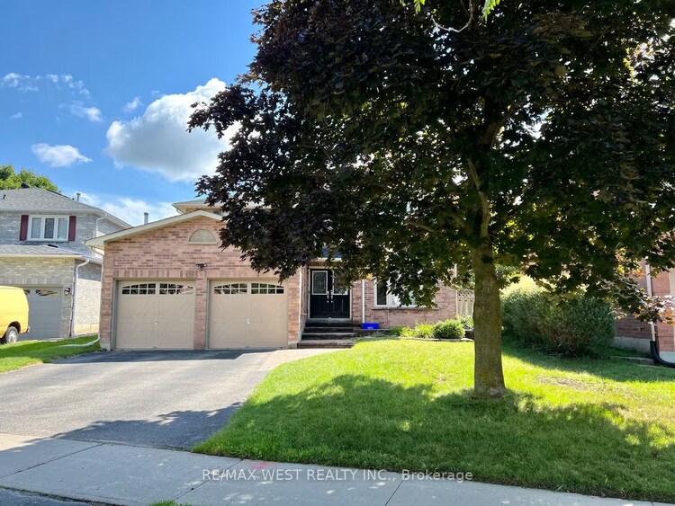 746 Leslie Valley Dr, Newmarket, Ontario, Huron Heights-Leslie Valley