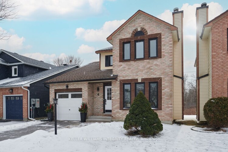 4 Greer St, Stittsville - Munster - Richmond, Ontario, 8202 - Stittsville (Central)