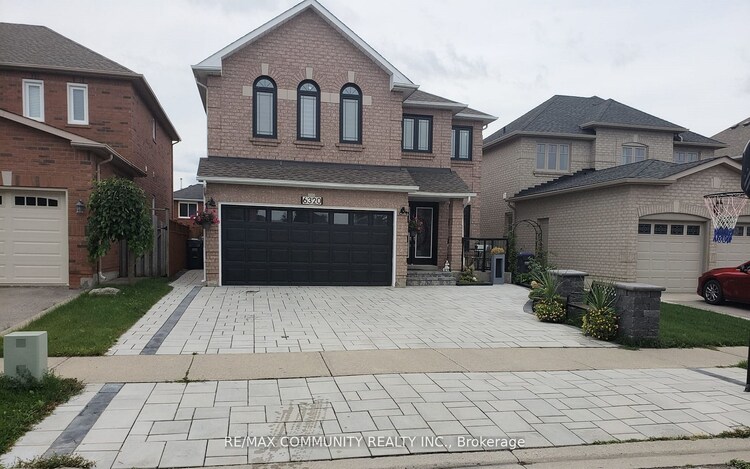 6320 Newcombe Dr, Mississauga, Ontario, East Credit