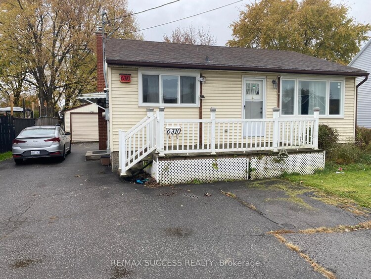 6310 Mcleod Rd, Niagara Falls, Ontario, 220 - Oldfield