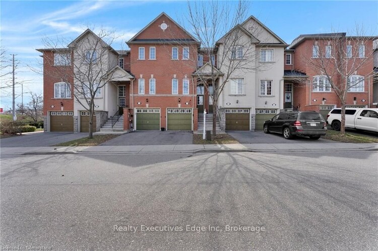 435 Hensall Circ, Mississauga, Ontario, Cooksville