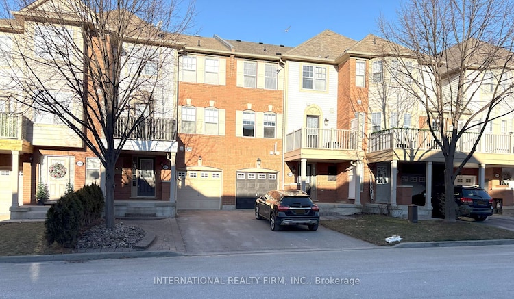 3037 Dewridge Ave, Oakville, Ontario, 1000 - BC Bronte Creek