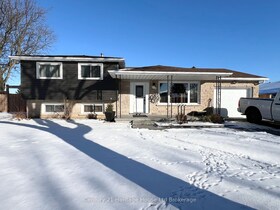 240 St Laurent Cres, Oxford, Ontario