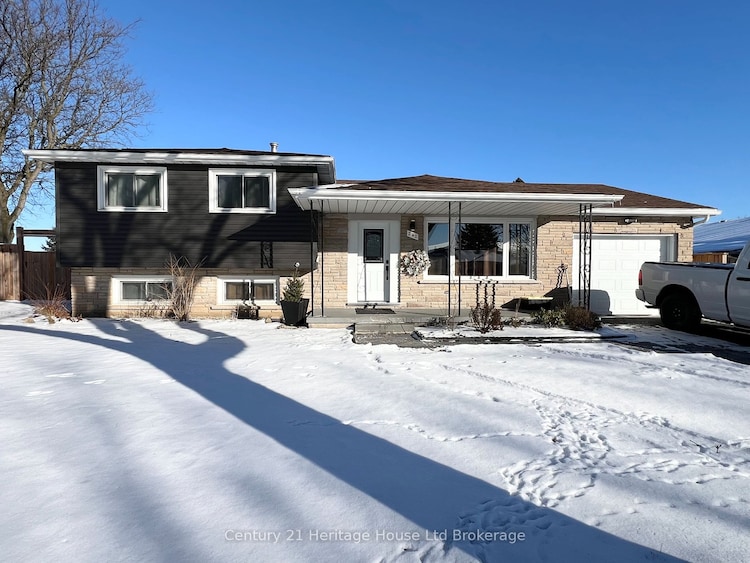 240 St Laurent Cres, Woodstock, Ontario, Woodstock - North