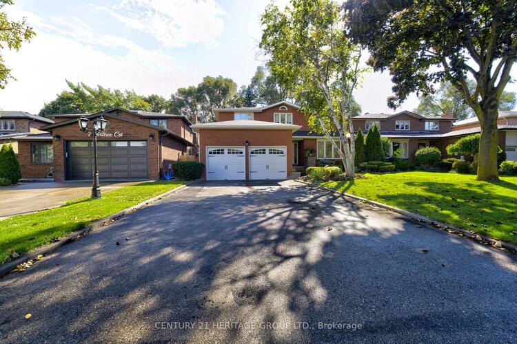 5 Neiltree Crt, Toronto, Ontario, Markland Wood