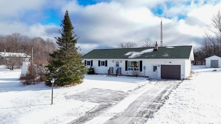 26 Maple Golf Cres, Northern Bruce Peninsula, Ontario, Northern Bruce Peninsula