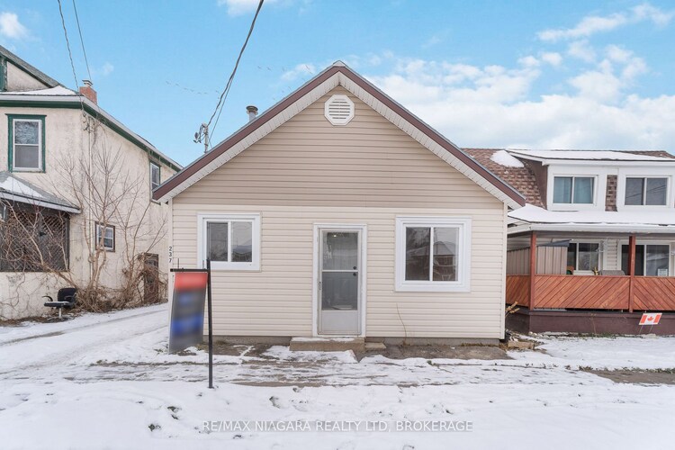 237 MITCHELL St, Port Colborne, Ontario, 