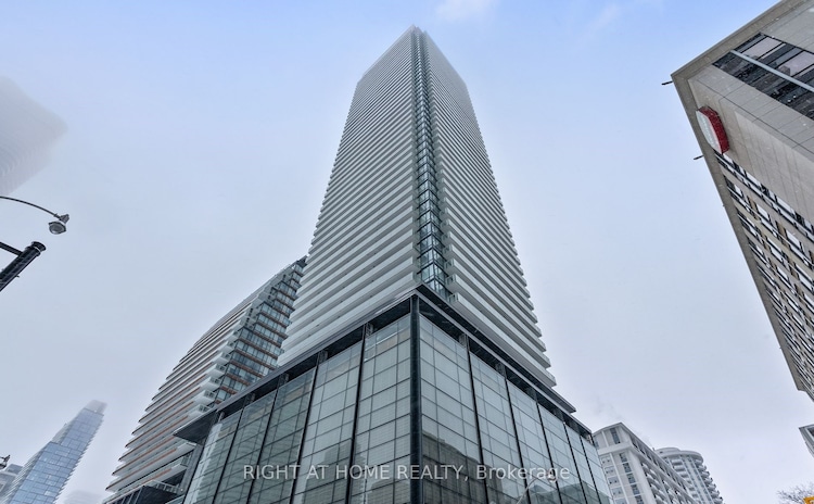 501 Yonge St, Toronto, Ontario, Church-Yonge Corridor