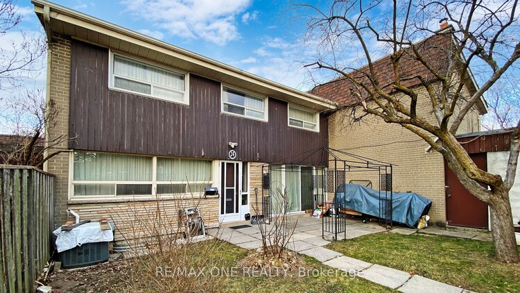 24 Streamdale Crt, Toronto, Ontario, York University Heights