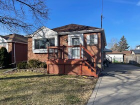 907 Fennell Ave E, Hamilton, Ontario , MLS #X11916304 , Image - 1