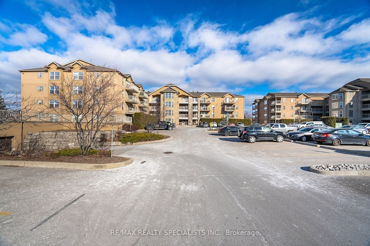 1480 Bishops Gate, Oakville, Ontario, 1007 - GA Glen Abbey