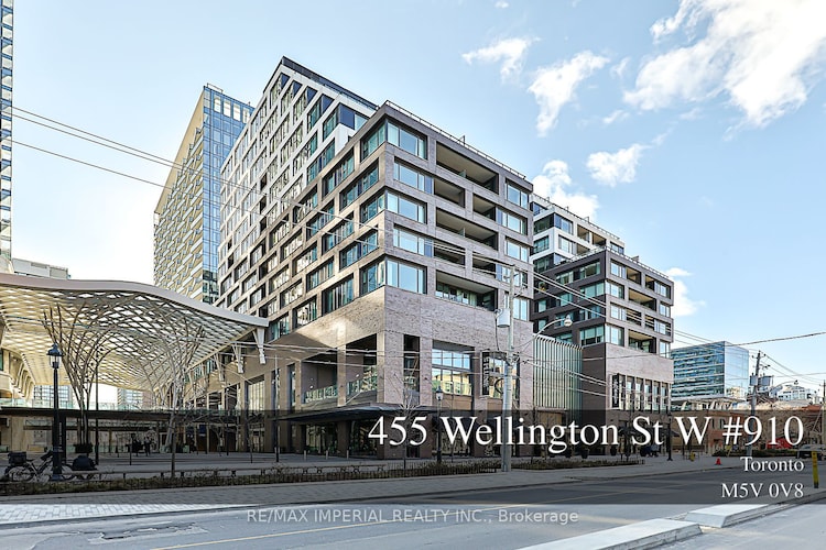 455 Wellington St, Toronto, Ontario, Waterfront Communities C1