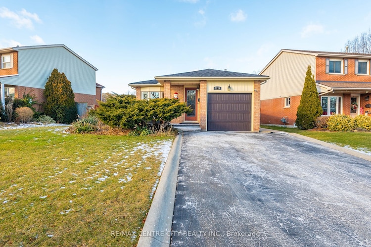 3129 Sandcliffe Crt, Burlington, Ontario, Headon