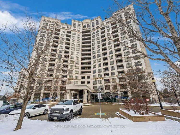 9225 Jane St, Vaughan, Ontario, Maple