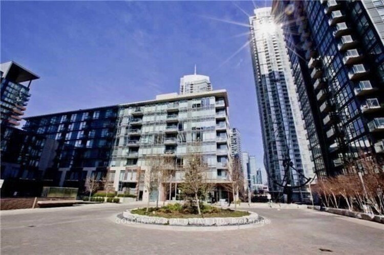 15 Brunel Crt, Toronto, Ontario, Waterfront Communities C1