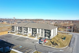 110-10 Hillside Meadow Dr, Hastings, Ontario