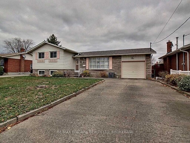 556 Lake St, St. Catharines, Ontario, 443 - Lakeport