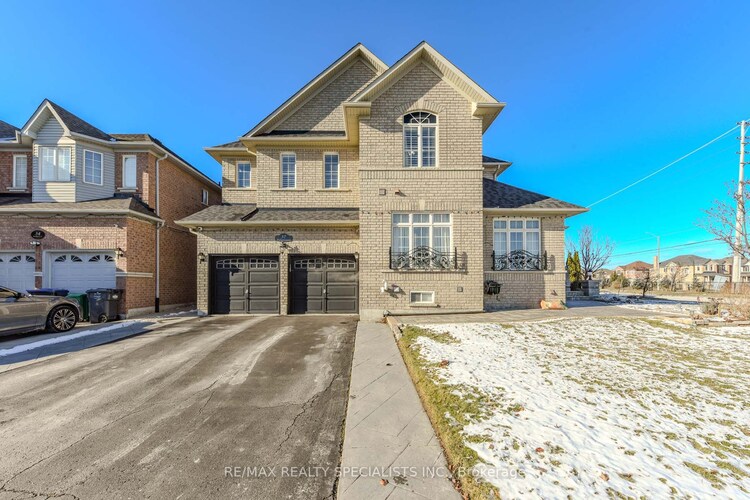 37 Bluffwood Cres, Brampton, Ontario, Bram East