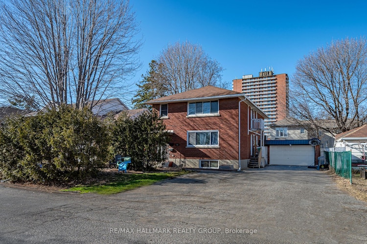 181 Switzer Ave N, Westboro - Hampton Park, Ontario, 5003 - Westboro/Hampton Park