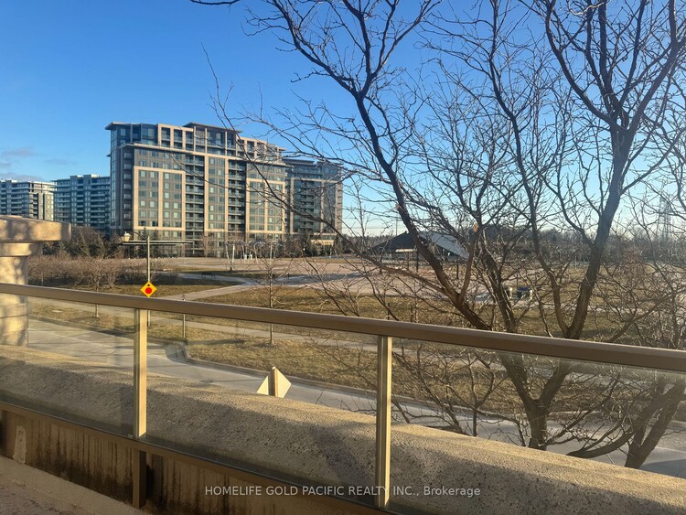 37 Galleria Pkwy, Markham, Ontario, Commerce Valley