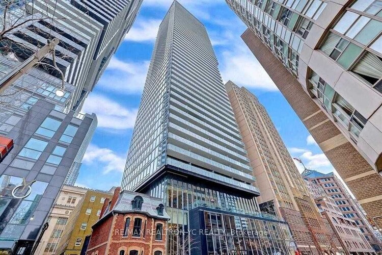 15 Grenville St, Toronto, Ontario, Bay Street Corridor