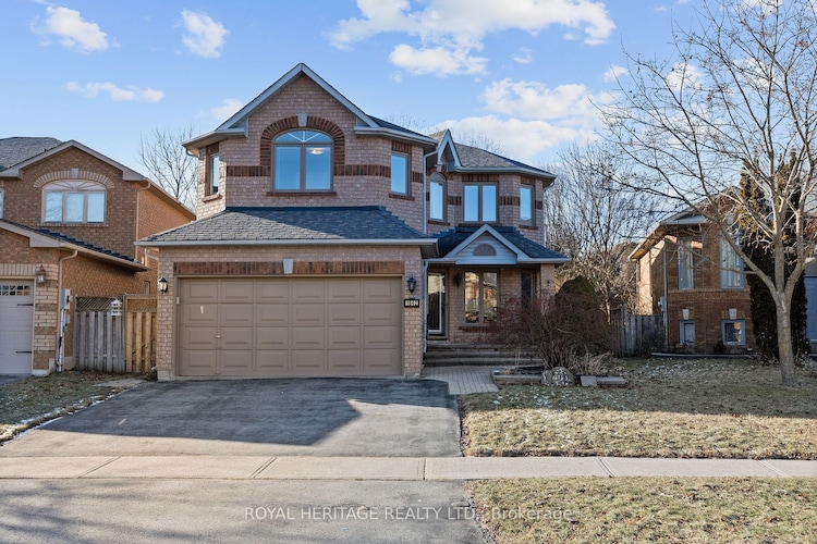 1842 Edenwood Dr, Oshawa, Ontario, Samac