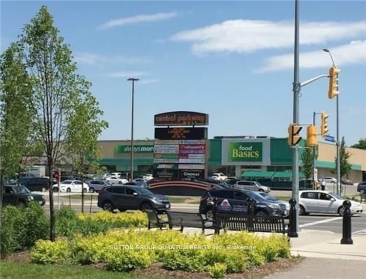 377 Burnhamthorpe Rd E, Mississauga, Ontario, City Centre