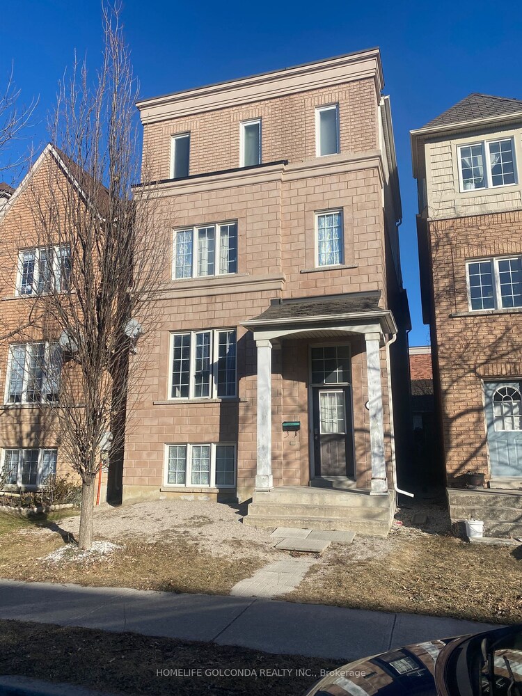 13 Aldwinckle Hts, Toronto, Ontario, York University Heights