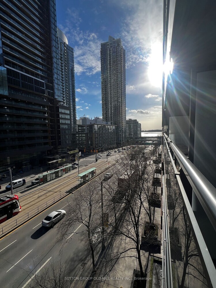 4K Spadina Ave, Toronto, Ontario, Waterfront Communities C1