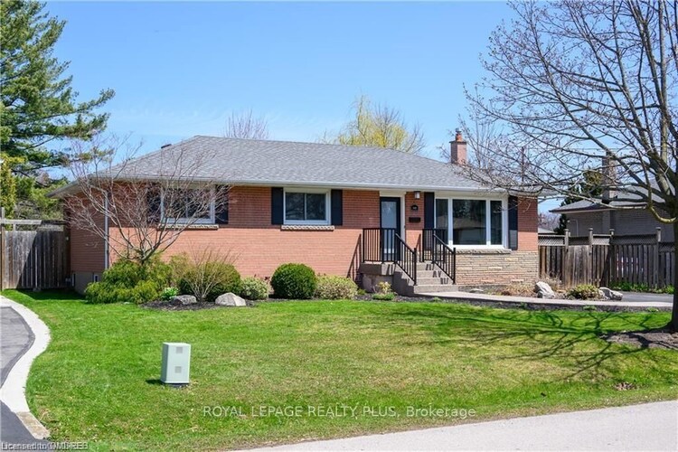 249 Snowden Rd, Oakville, Ontario, Bronte East