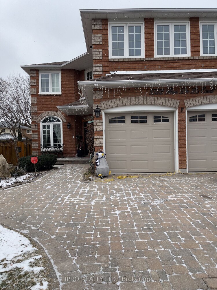 5522 Fleur-De-Lis Crt, Mississauga, Ontario, Hurontario