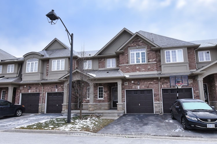 55 Madonna Dr, Hamilton, Ontario, Carpenter