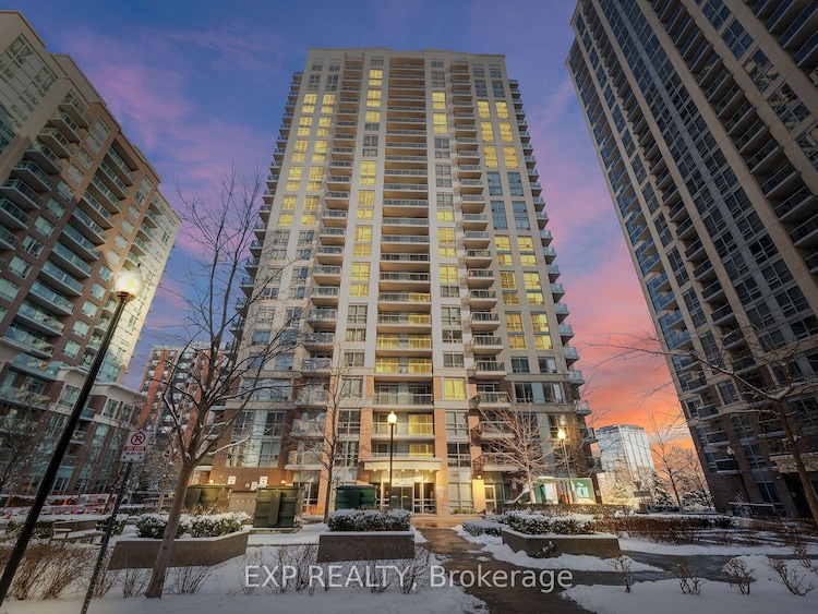 5 Michael Power Pl, Toronto, Ontario, Islington-City Centre West