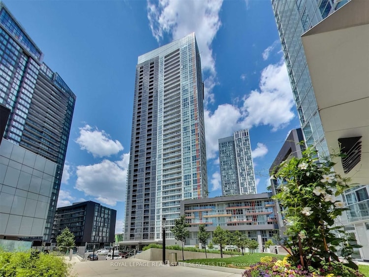 85 Queens Wharf Rd, Toronto, Ontario, Waterfront Communities C1