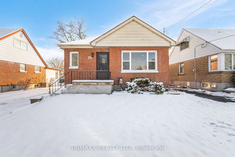 75 Pontiac Ave, Oshawa, Ontario, Centennial