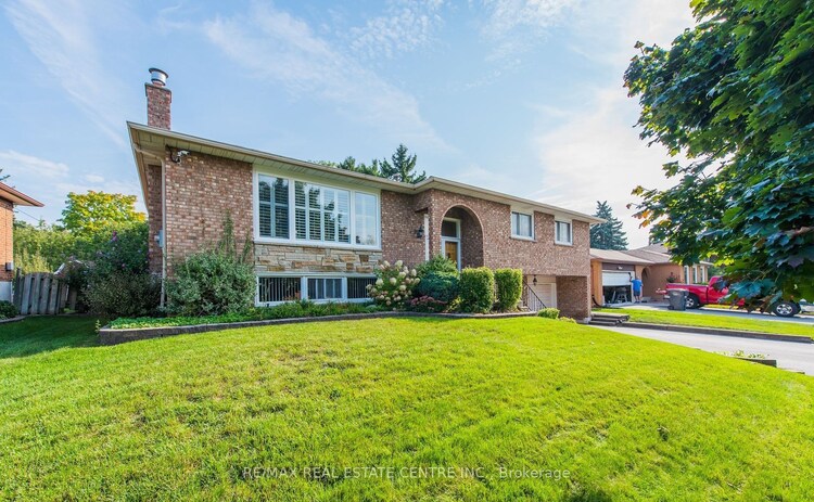 19 Meadowland Gate, Brampton, Ontario, Brampton East