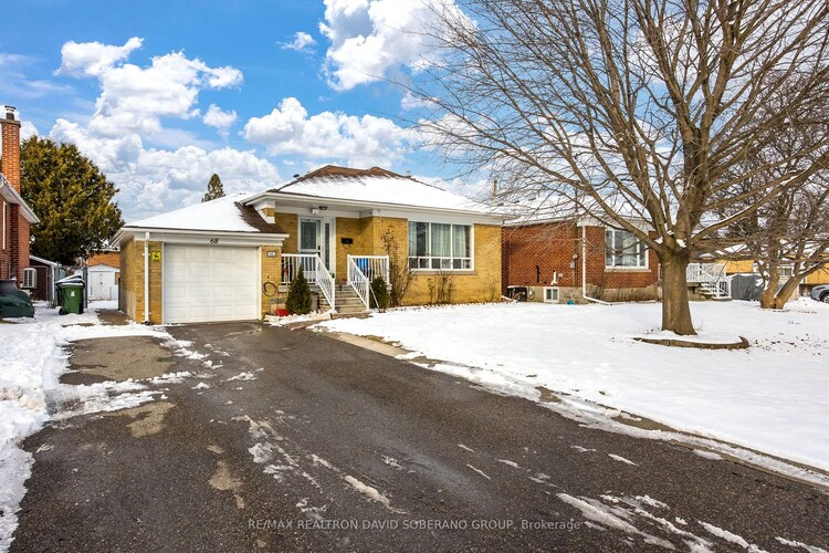 68 Acton Ave, Toronto, Ontario, Bathurst Manor