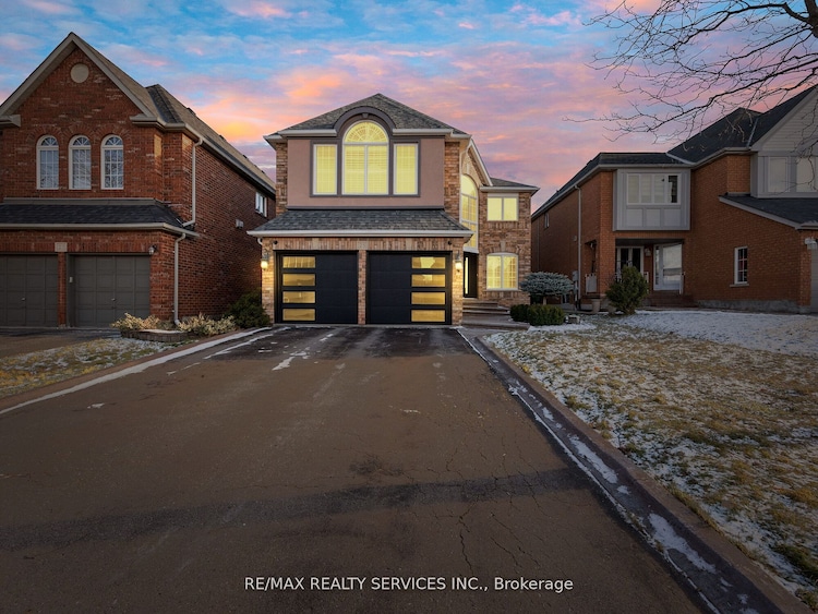 25 Ribbon Dr, Brampton, Ontario, Sandringham-Wellington