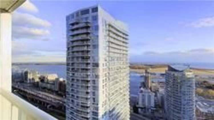 85 Queens Wharf Rd S, Toronto, Ontario, Waterfront Communities C1