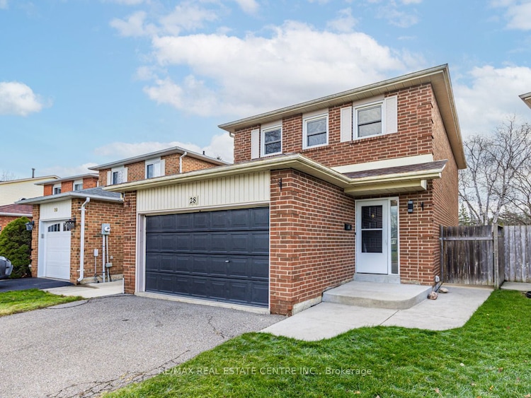 28 Huntley Crt, Brampton, Ontario, Heart Lake West