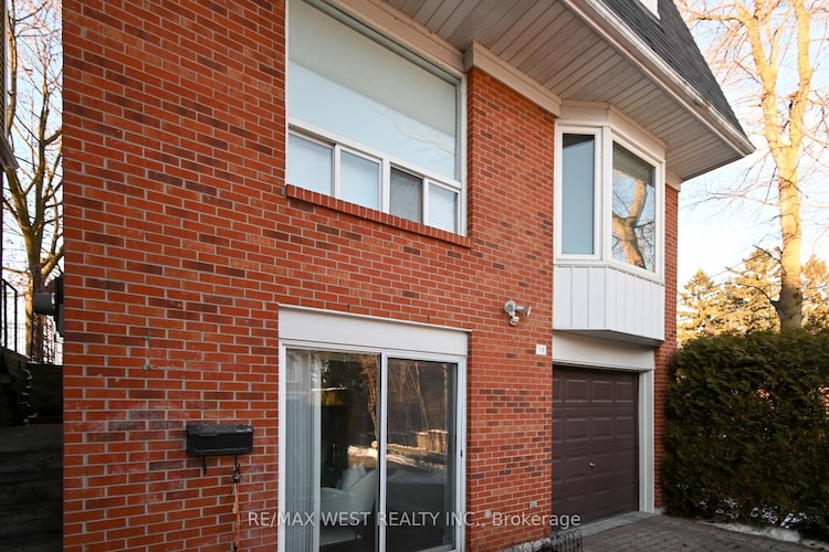 45 Birchmount Rd, Toronto, Ontario, Birchcliffe-Cliffside