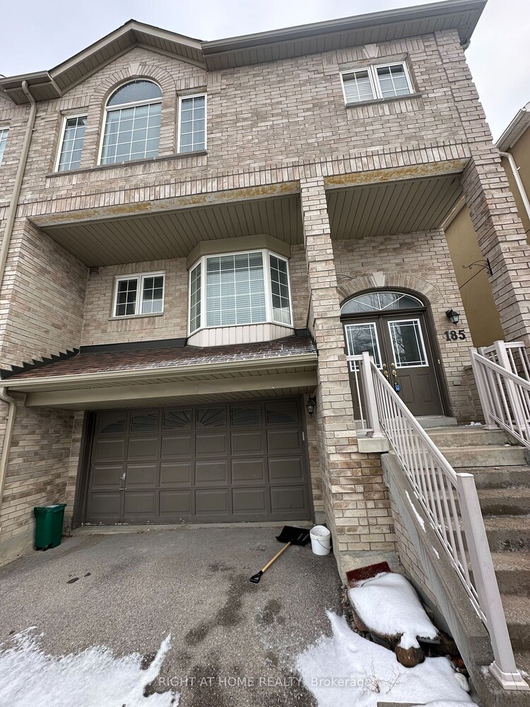 185 DEAN BURTON Lane, Newmarket, Ontario, Woodland Hill