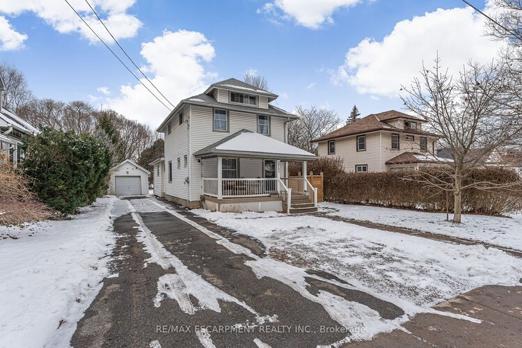 5701 Prince Edward Ave, Niagara Falls, Ontario, 