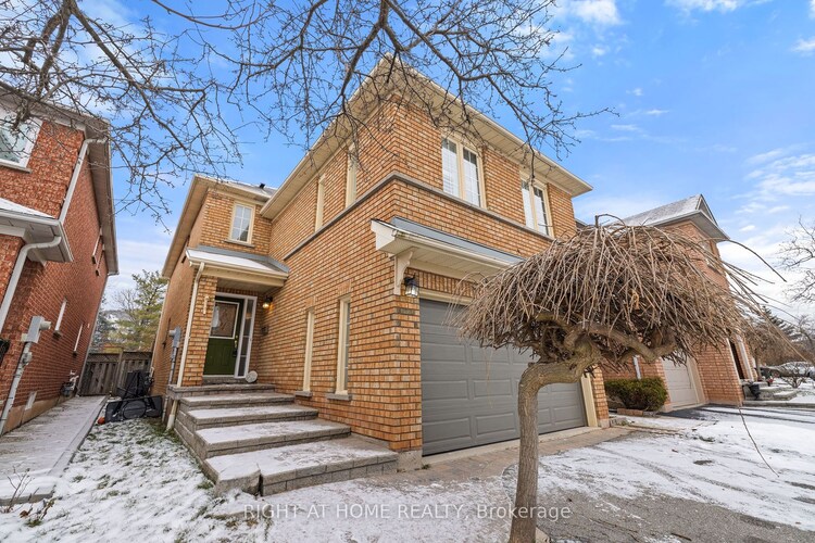 2549 Scarth Crt, Mississauga, Ontario, Central Erin Mills